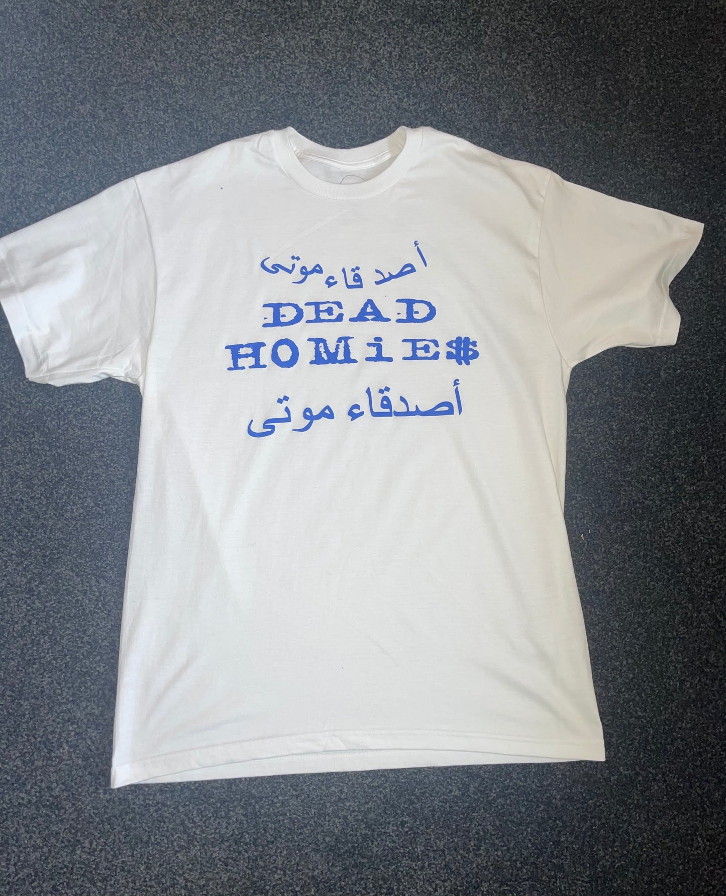 Deadhomies Arabic Puff print tee