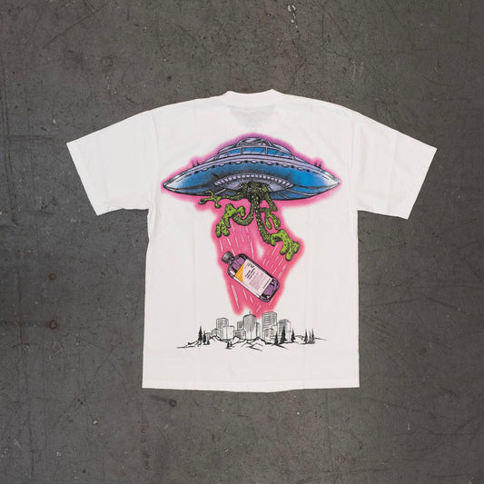 Alien invasion tee