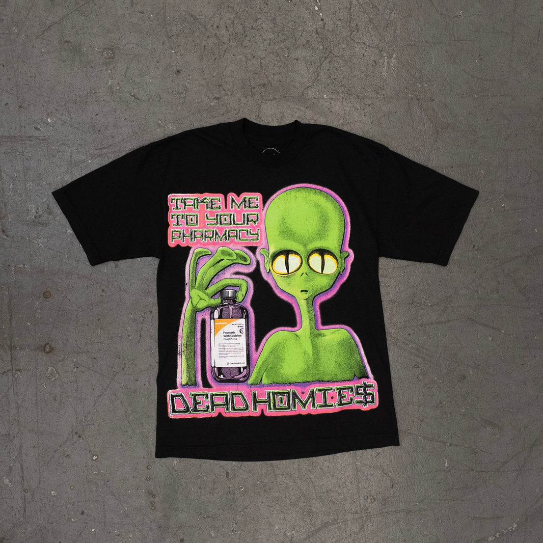 Alien invasion tee
